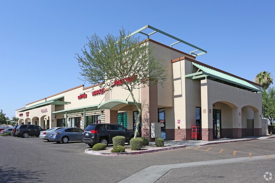 W Glendale Ave, Glendale, AZ à louer - Photo de l’immeuble – Image 1 sur 7