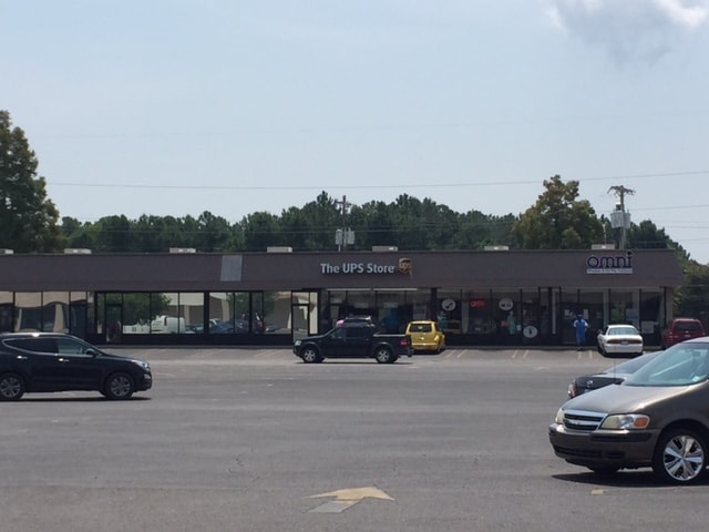 3415-3541 Denny Ave, Pascagoula, MS à louer - Photo de l’immeuble – Image 3 sur 4