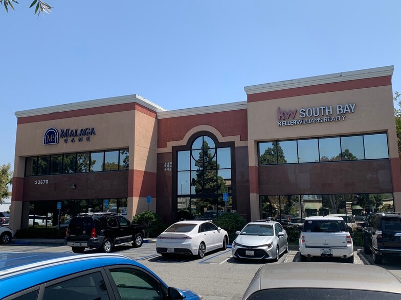 23670 Hawthorne Blvd, Torrance, CA à louer - Photo de l’immeuble – Image 2 sur 15