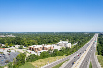 12101 Woodcrest Executive Dr, Creve Coeur, MO - VUE AÉRIENNE  vue de carte