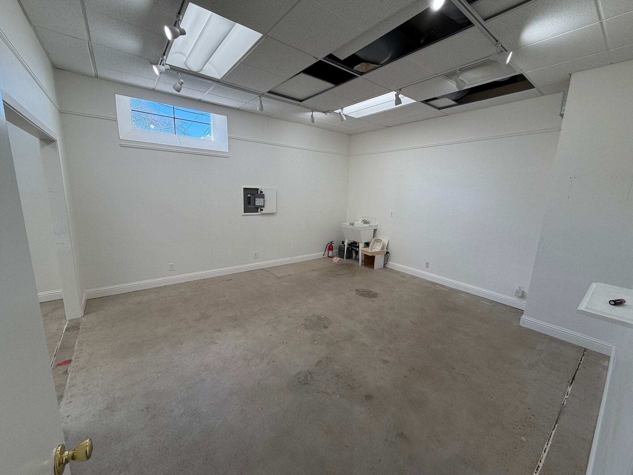 5523-5531 F St, Sacramento, CA à louer Photo intérieure– Image 1 sur 7