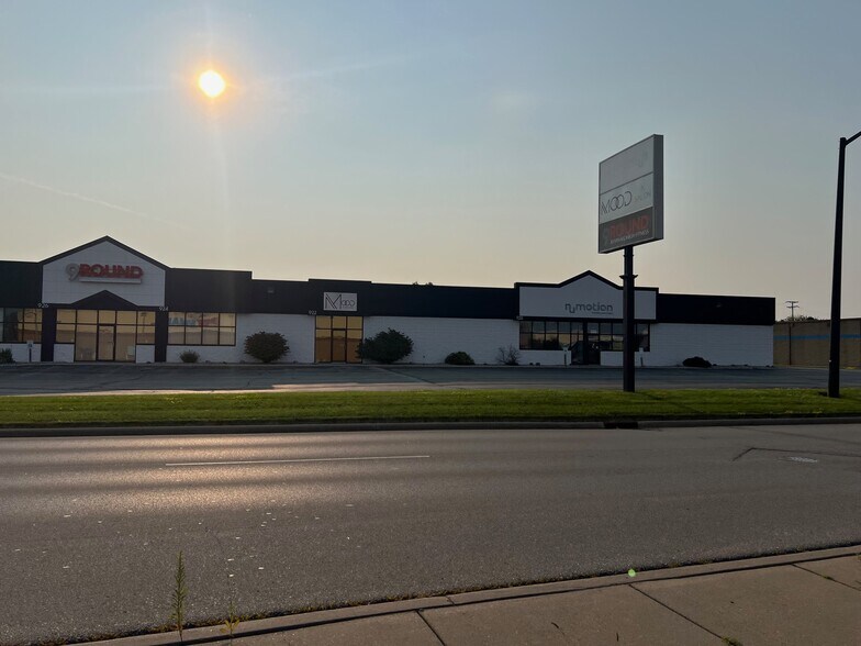 920 N Westhill Blvd, Appleton, WI à louer - Photo de l’immeuble – Image 2 sur 22