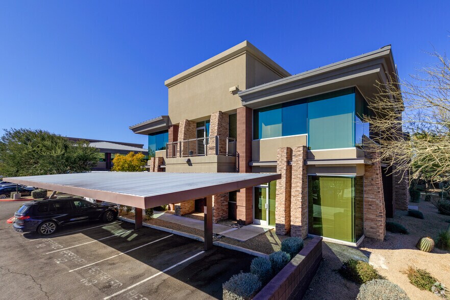 8985 E Bell Rd, Scottsdale, AZ à louer - Photo de l’immeuble – Image 2 sur 4