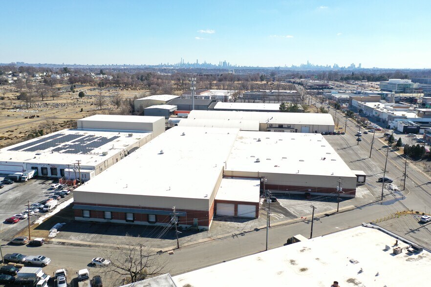 440 Allwood Rd, Clifton, NJ à louer - Photo de l’immeuble – Image 3 sur 8