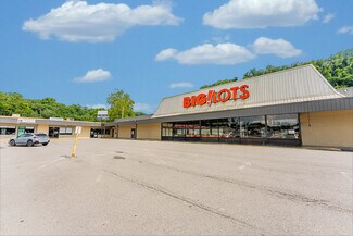 Plus de détails pour 902 Fairmont Rd, Westover, WV - Local commercial à louer