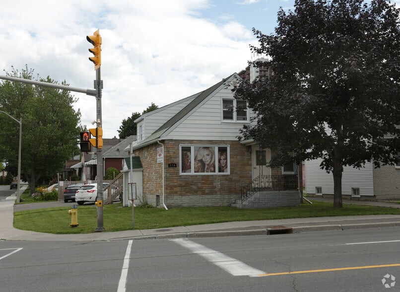 276 Mcarthur Ave, Ottawa, ON à vendre - Photo de l’immeuble – Image 2 sur 2