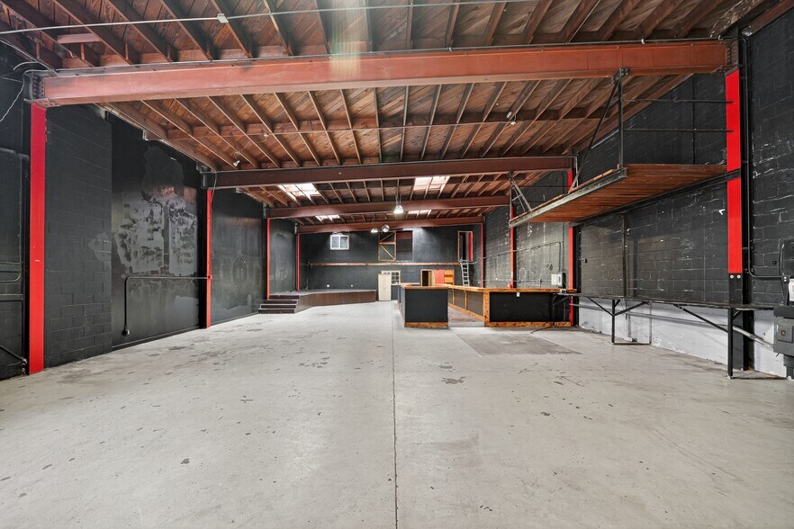 760 Stone St, Oakland, CA à louer - Photo de l’immeuble – Image 3 sur 17