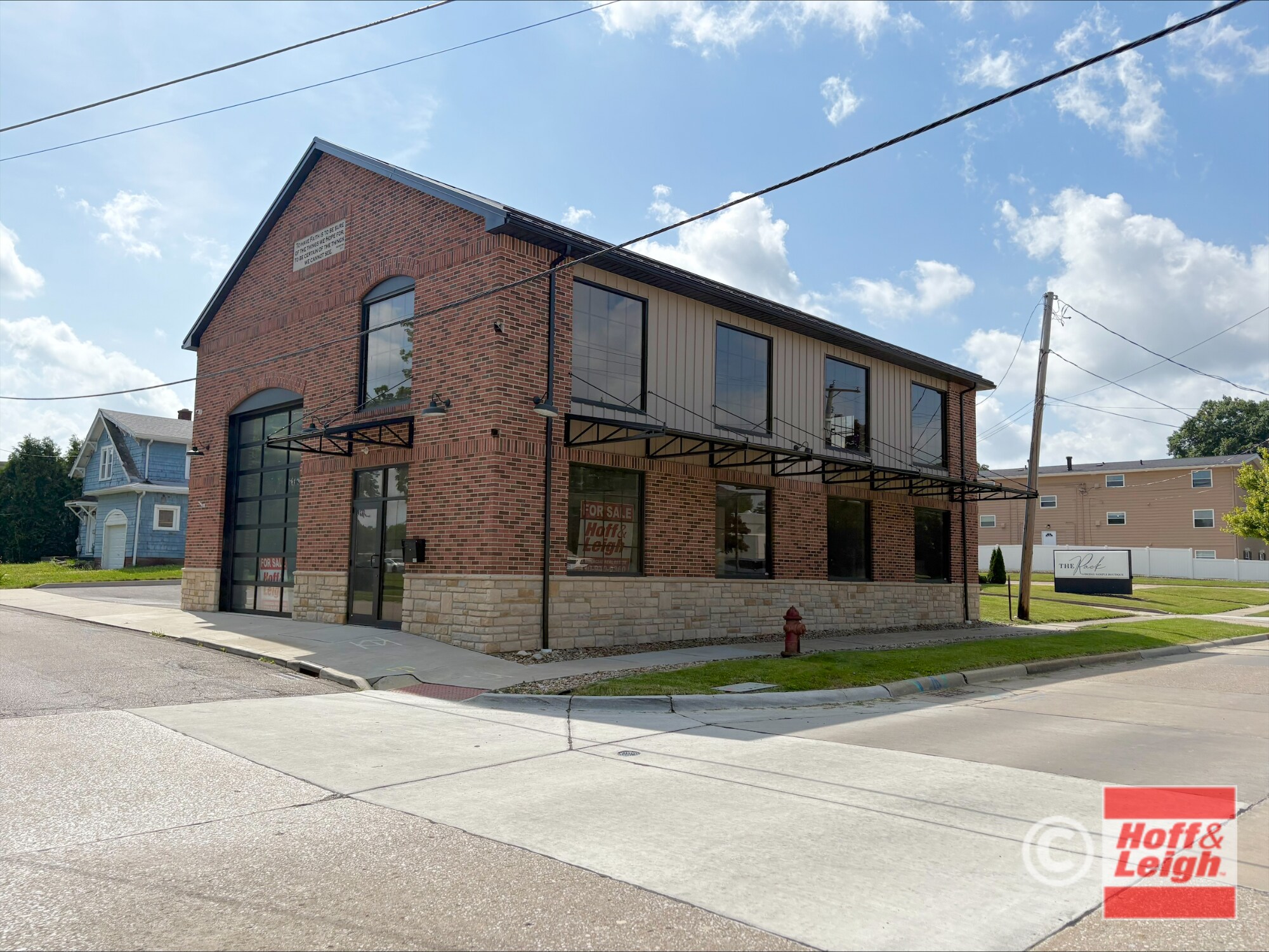 402 S Elmwood Ave, Medina, OH à louer Photo de l’immeuble– Image 1 sur 13