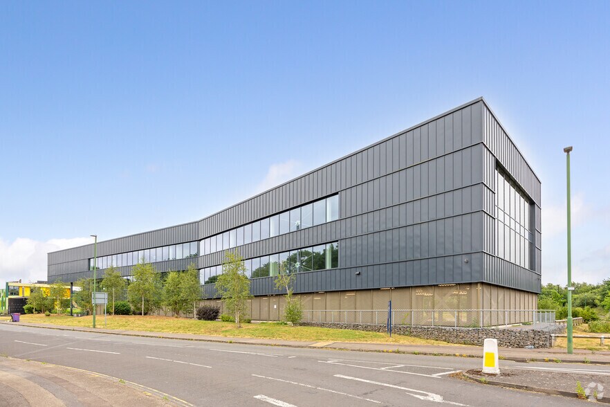 University Blvd, Nottingham à louer - Photo de l’immeuble – Image 3 sur 8