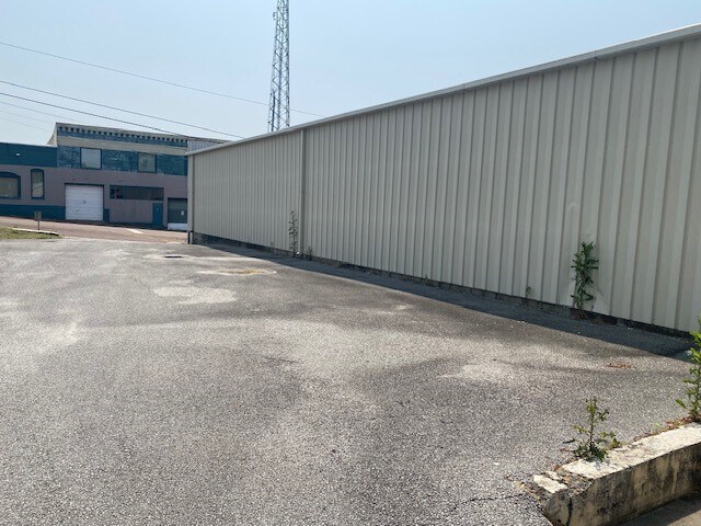 130 S Lafayette Ave, Brownsville, TN à vendre - Photo de l’immeuble – Image 2 sur 14