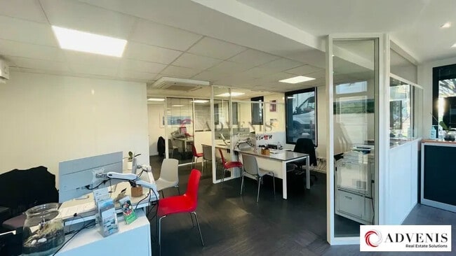 Plus de détails pour Local commercial à vendre