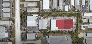 Plus de détails pour 11803 Metro Pky, Fort Myers, FL - Industriel/Logistique à louer