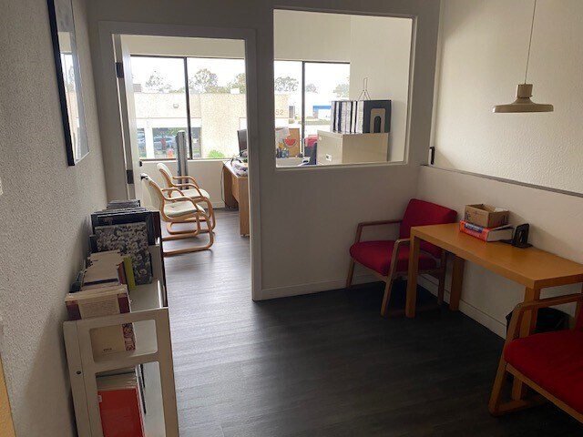 2293 Verus St, San Diego, CA à vendre - Photo de l’immeuble – Image 2 sur 17