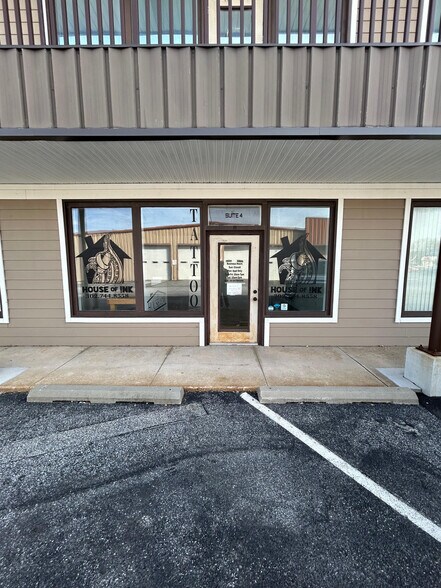 4164 N Dupont Hwy, Dover, DE à louer - Photo de l’immeuble – Image 2 sur 4