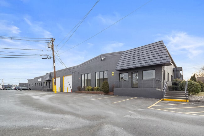 Plus de détails pour 280 N Midland Ave, Saddle Brook, NJ - Industriel/Logistique à louer