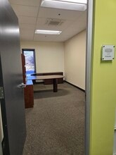 10 Strecker Rd, Ellisville, MO à louer Photo intérieure– Image 1 sur 5