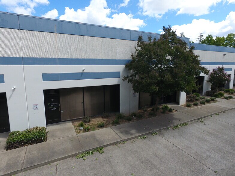 201 Harris Ave, Sacramento, CA à louer - Photo de l’immeuble – Image 3 sur 8