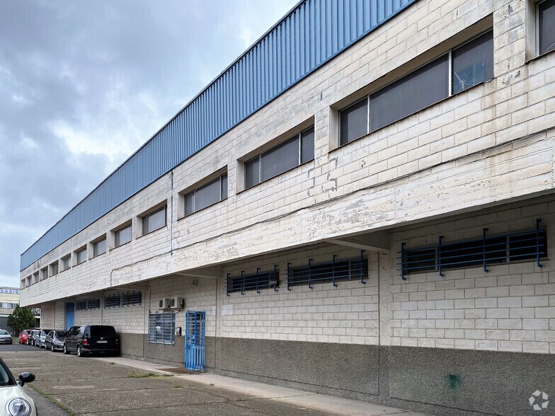 Industriel/Logistique dans Torrejón de Ardoz, Madrid à vendre - Photo de l’immeuble – Image 3 sur 13