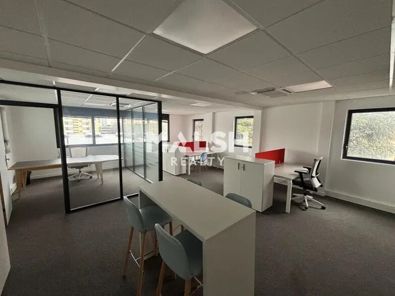 Bureau dans Villeurbanne à louer - Photo intérieure – Image 2 sur 11