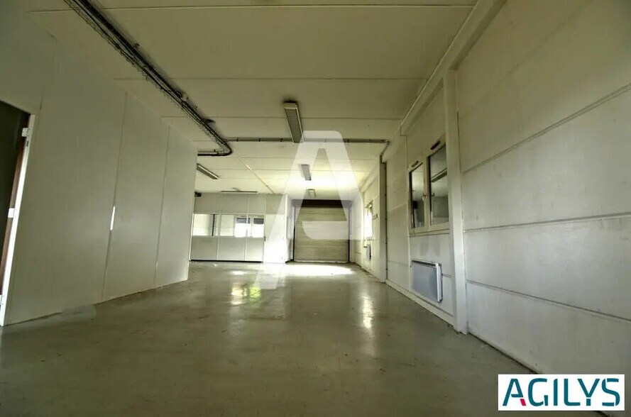 Local d’activités dans Massy à louer - Photo intérieure – Image 3 sur 10