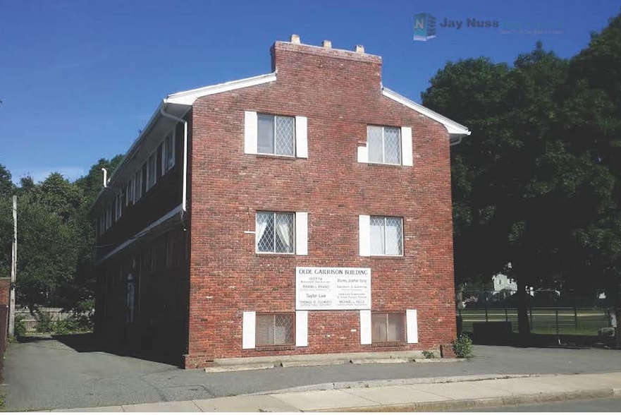 817 Washington St, Braintree, MA à louer - Photo de l’immeuble – Image 1 sur 6
