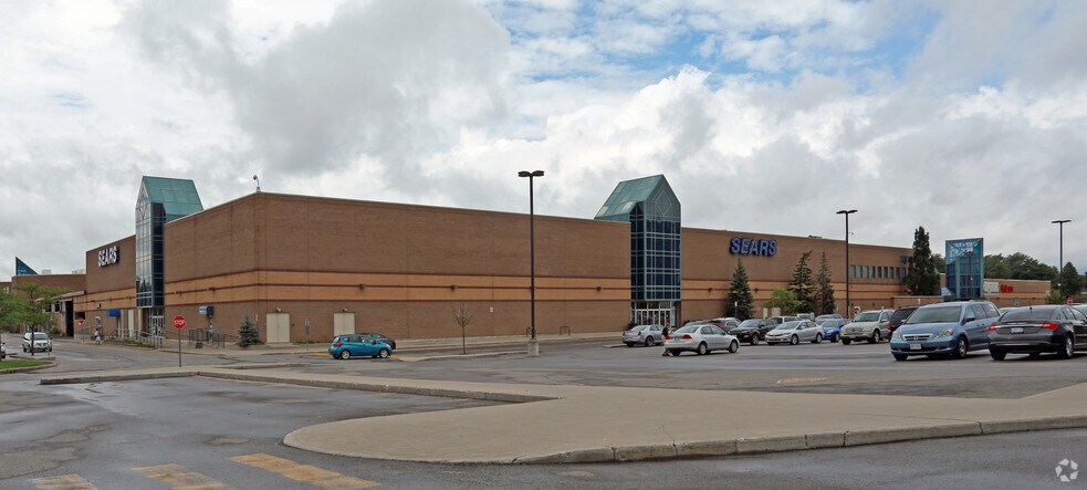 785 Wonderland Rd S, London, ON à louer - Photo de l’immeuble – Image 2 sur 34