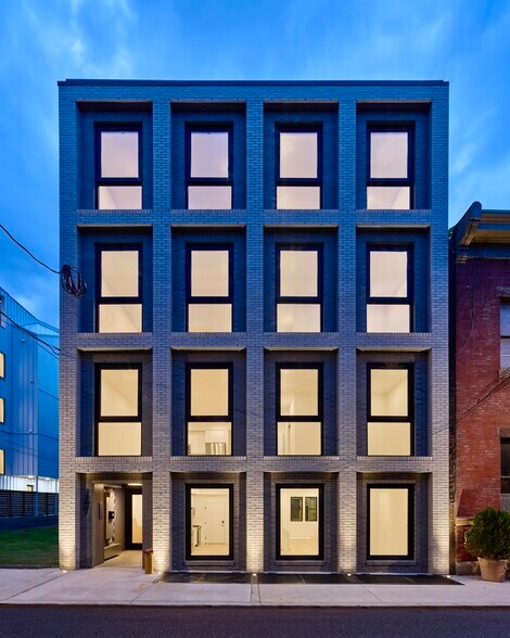 2007 Cambridge St, Philadelphia, PA à vendre - Photo de l’immeuble – Image 3 sur 55