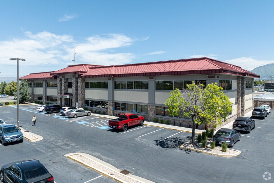 5323 S Woodrow St, Salt Lake City, UT à louer - Photo de l’immeuble – Image 2 sur 10