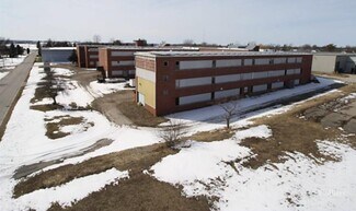 Plus de détails pour 36 Winnipeg Rd, Clinton, ON - Industriel/Logistique à louer