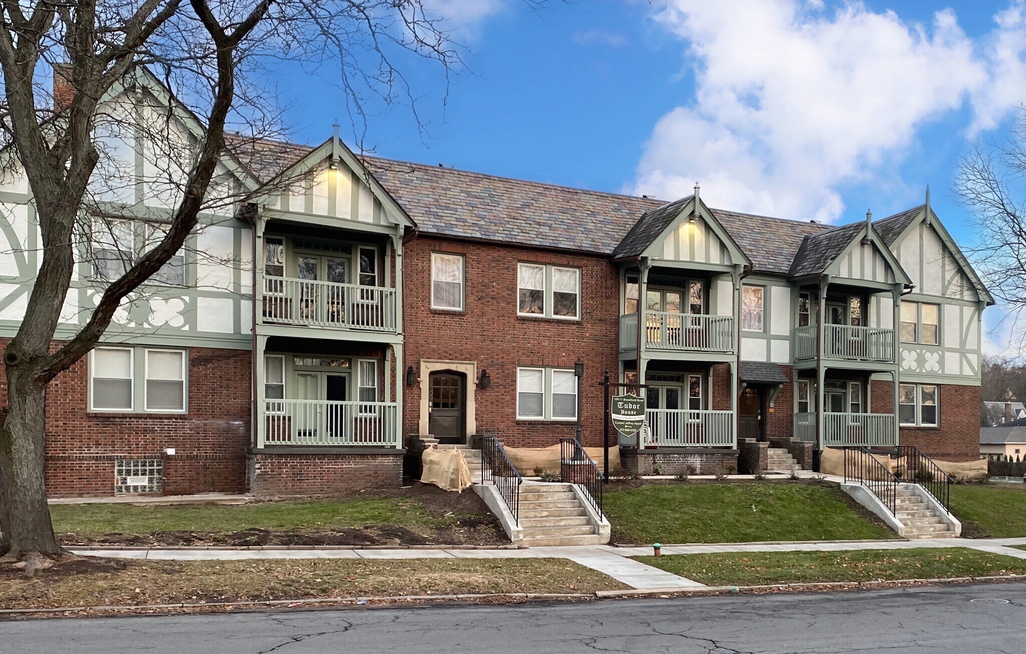 109 Brookford Rd, Syracuse, NY à vendre Photo de l’immeuble– Image 1 sur 4