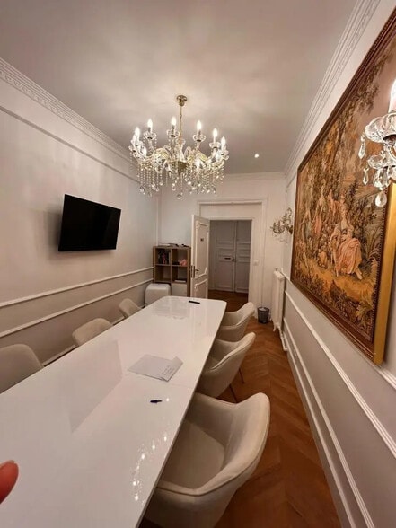 Bureau dans Paris à louer - Photo intérieure – Image 2 sur 15