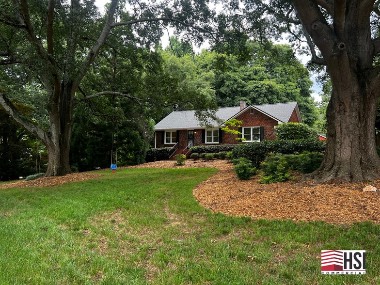 280 E Crossville Rd, Roswell, GA à louer - Photo de l’immeuble – Image 3 sur 20