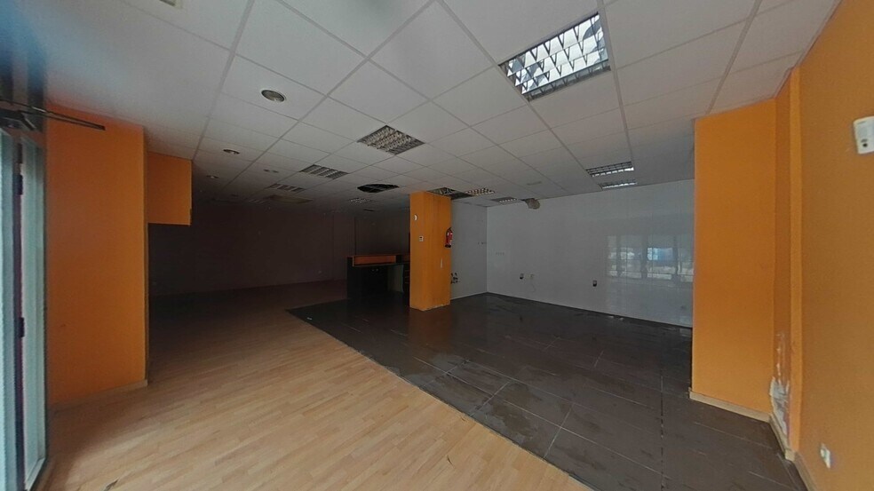 View Photo