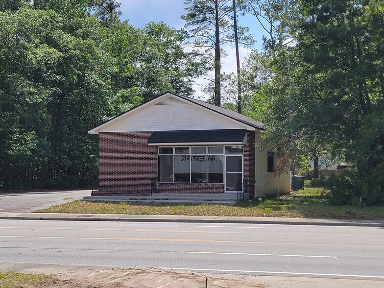 413 N Columbia Ave, Rincon, GA à vendre - Photo de l’immeuble – Image 2 sur 3