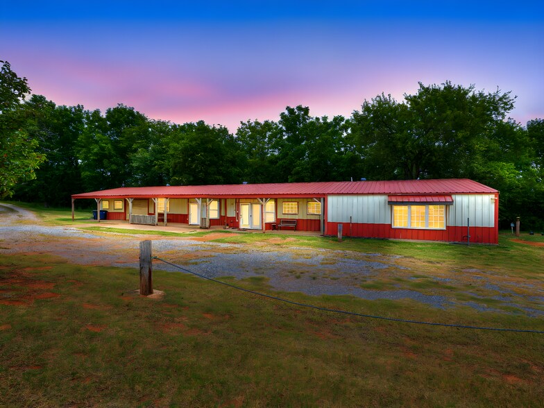 2830 N MacArthur Ave, Blanchard, OK à vendre - Photo de l’immeuble – Image 3 sur 9