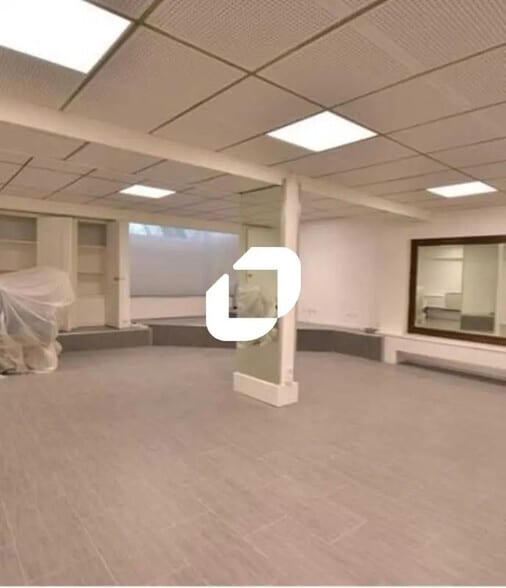 Bureau dans Paris à louer - Photo de l’immeuble – Image 3 sur 6