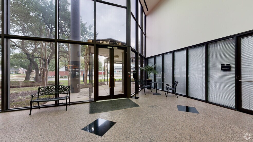 2500 Wilcrest Dr, Houston, TX à louer - Numérisation 3D Matterport – Image 3 sur 19