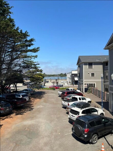 317 2nd St, Eureka, CA à louer - Photo de l’immeuble – Image 2 sur 13