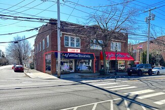 Plus de détails pour 454 Main St, Islip, NY - Local commercial à louer