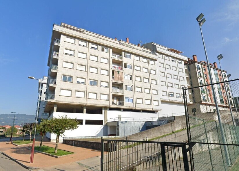 Local commercial dans Pontevedra à vendre - Photo de l’immeuble – Image 2 sur 12