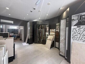 Plus de détails pour 82 Brent St, Londres - Local commercial à louer
