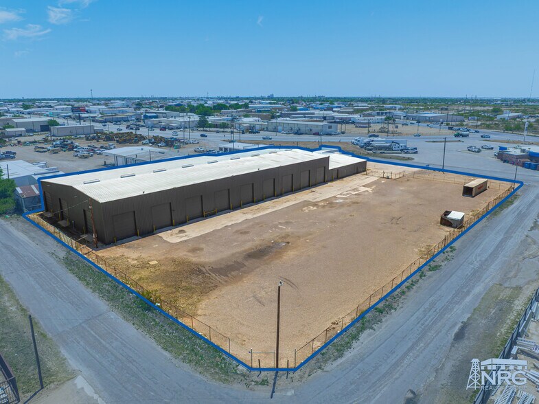 2818 W 42nd St, Odessa, TX à louer - Photo de l’immeuble – Image 2 sur 16