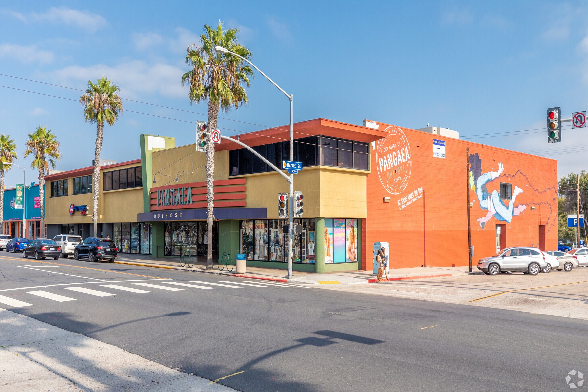 909-919 Garnet Ave, San Diego, CA à louer Photo principale– Image 1 sur 8