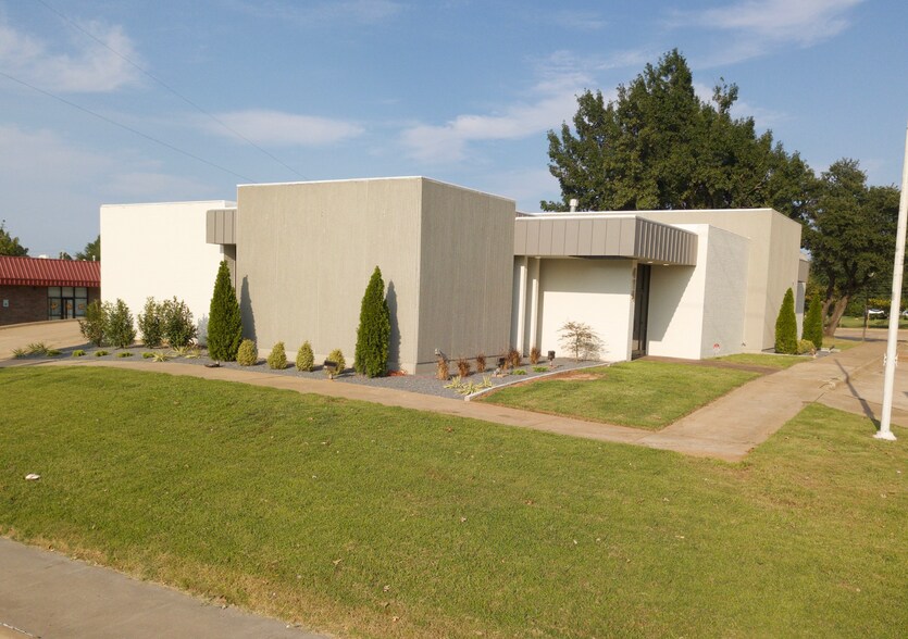 414 N Air Depot Blvd, Midwest City, OK à louer - Photo de l’immeuble – Image 1 sur 7