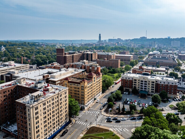 5260 Centre Ave, Pittsburgh, PA à louer - Aérien – Image 3 sur 6