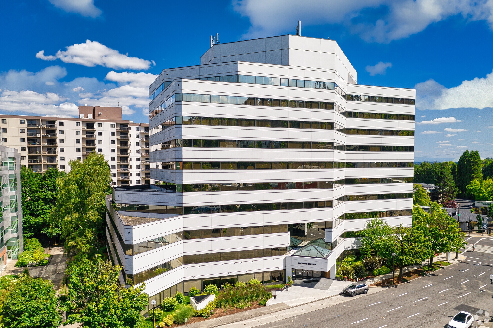 2020 SW 4th Ave, Portland, OR à louer Photo principale– Image 1 sur 9