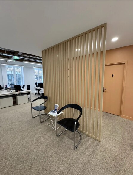 5 Rue De Hanovre, Paris à louer - Photo de l’immeuble – Image 3 sur 9