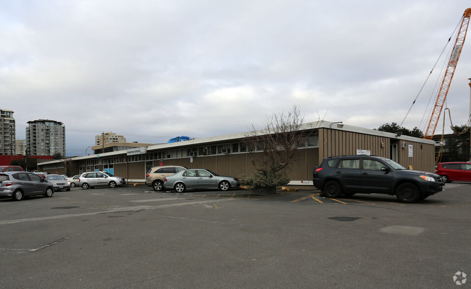 8140 Cook Rd, Richmond, BC à louer - Photo de l’immeuble – Image 2 sur 5