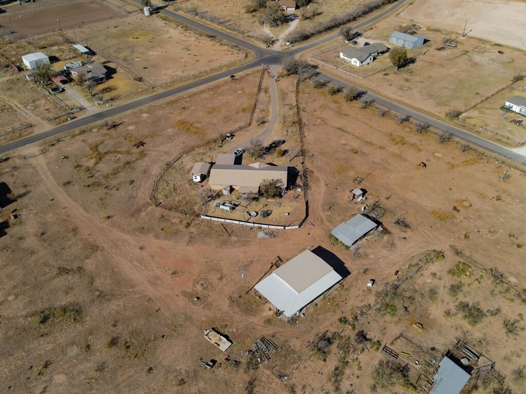 16064 N Sunflower Ave, Gardendale, TX à vendre Photo principale– Image 1 sur 37