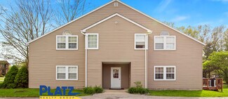 Plus de détails pour 7430 Becky Ct, Youngstown, OH - Logement à vendre
